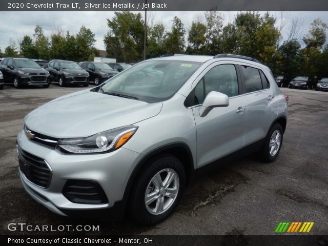 2020 Chevrolet Trax LT in Silver Ice Metallic