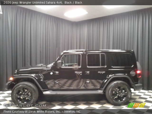 2020 Jeep Wrangler Unlimited Sahara 4x4 in Black