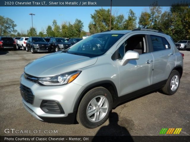 2020 Chevrolet Trax LT in Silver Ice Metallic