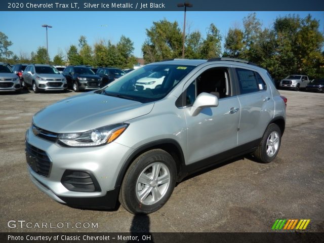 2020 Chevrolet Trax LT in Silver Ice Metallic