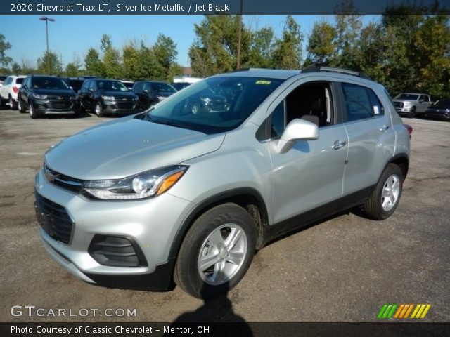 2020 Chevrolet Trax LT in Silver Ice Metallic