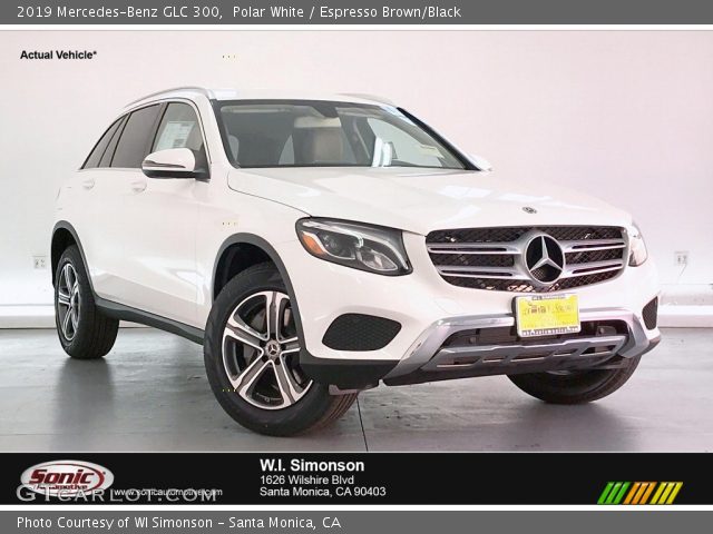 2019 Mercedes-Benz GLC 300 in Polar White