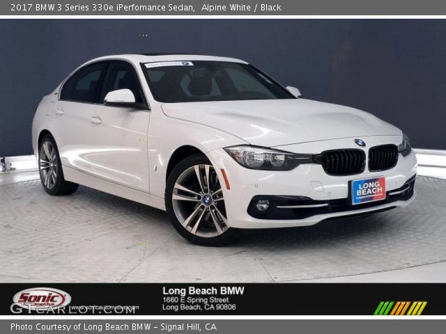 2017 BMW 3 Series 330e iPerfomance Sedan in Alpine White