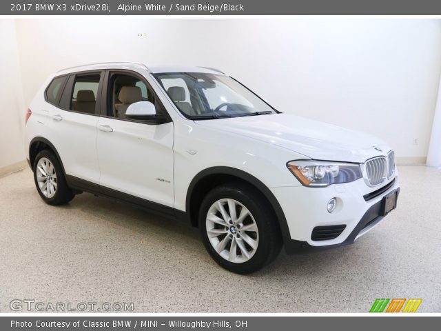 2017 BMW X3 xDrive28i in Alpine White
