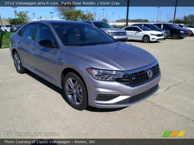 2019 Volkswagen Jetta R-Line in Pyrite Silver Metallic