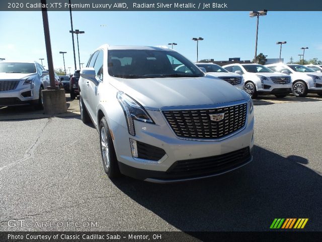 2020 Cadillac XT5 Premium Luxury AWD in Radiant Silver Metallic