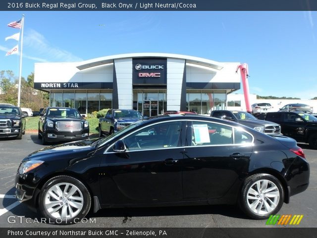 2016 Buick Regal Regal Group in Black Onyx