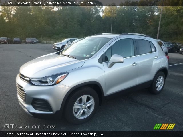 2020 Chevrolet Trax LT in Silver Ice Metallic