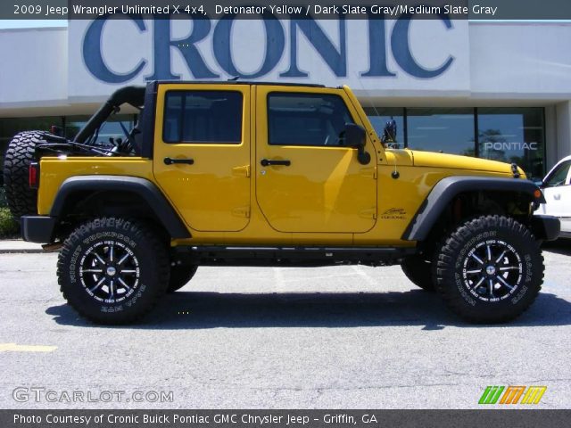 2009 Jeep Wrangler Unlimited X 4x4 in Detonator Yellow