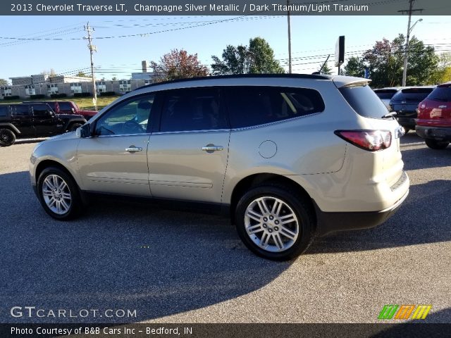 2013 Chevrolet Traverse LT in Champagne Silver Metallic