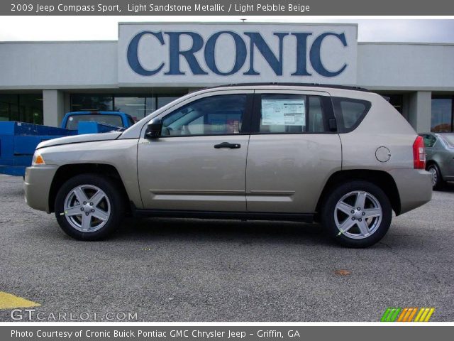 2009 Jeep Compass Sport in Light Sandstone Metallic