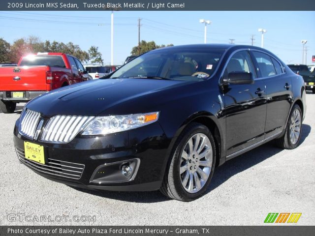 2009 Lincoln MKS Sedan in Tuxedo Black Metallic