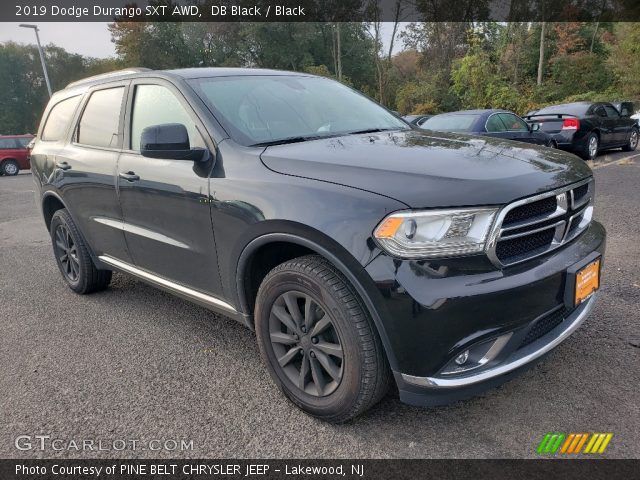 2019 Dodge Durango SXT AWD in DB Black