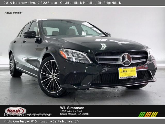 2019 Mercedes-Benz C 300 Sedan in Obsidian Black Metallic