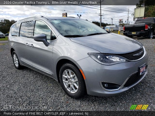 2020 Chrysler Pacifica Touring L in Billet Silver Metallic