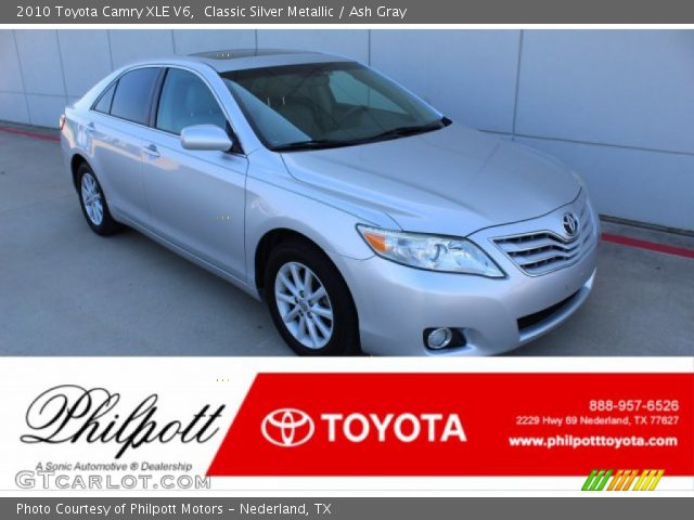 2010 Toyota Camry XLE V6 in Classic Silver Metallic