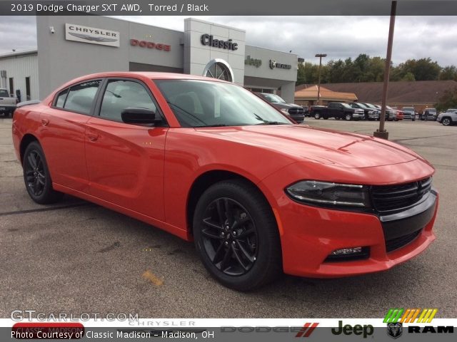 2019 Dodge Charger SXT AWD in Torred