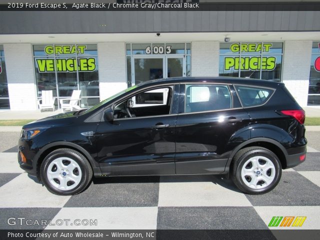 2019 Ford Escape S in Agate Black