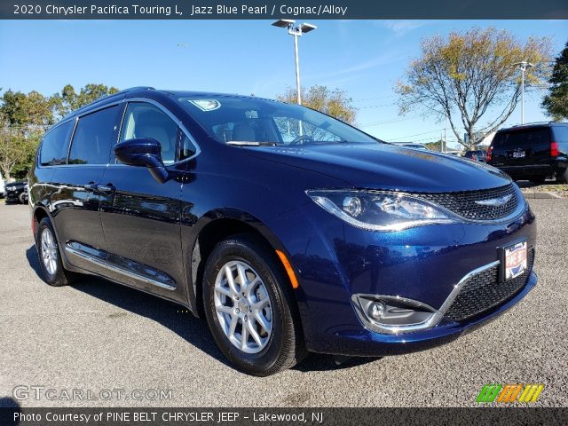 2020 Chrysler Pacifica Touring L in Jazz Blue Pearl