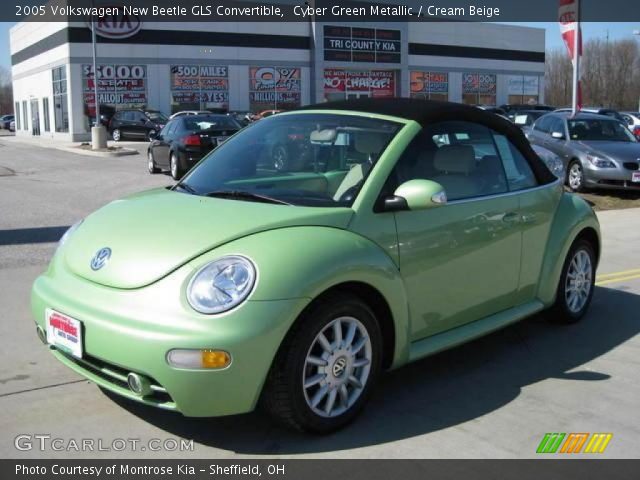 2005 Volkswagen New Beetle GLS Convertible in Cyber Green Metallic