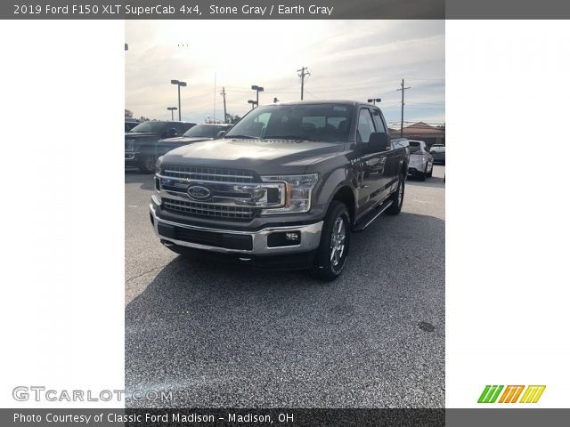 2019 Ford F150 XLT SuperCab 4x4 in Stone Gray