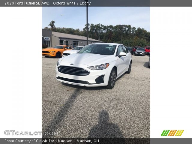 2020 Ford Fusion SE AWD in Oxford White