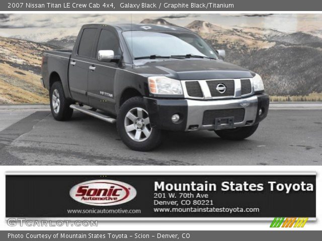 2007 Nissan Titan LE Crew Cab 4x4 in Galaxy Black