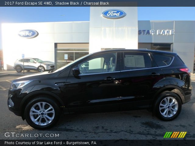 2017 Ford Escape SE 4WD in Shadow Black