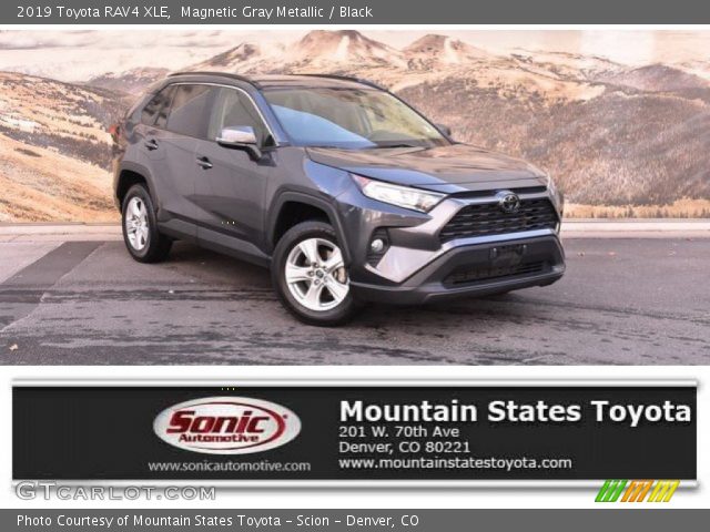 2019 Toyota RAV4 XLE in Magnetic Gray Metallic