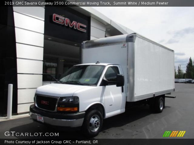 2019 GMC Savana Cutaway 3500 Commercial Moving Truck in Summit White