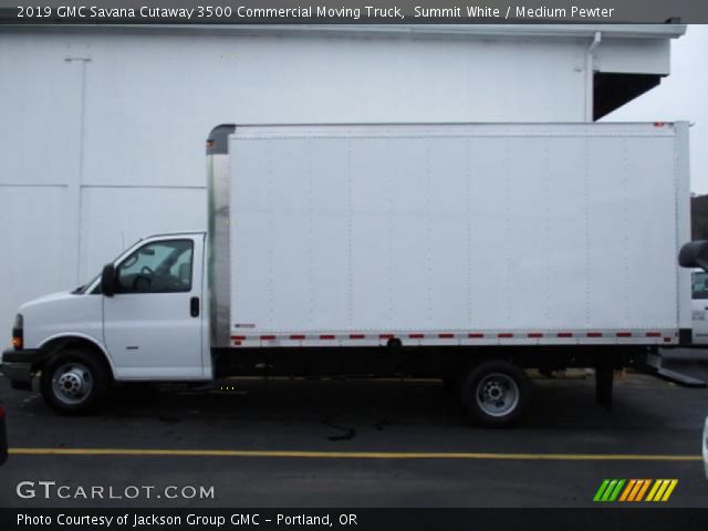 2019 GMC Savana Cutaway 3500 Commercial Moving Truck in Summit White