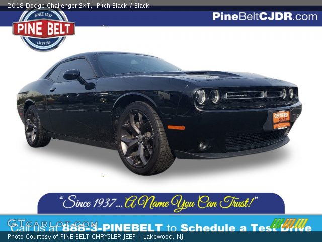 2018 Dodge Challenger SXT in Pitch Black