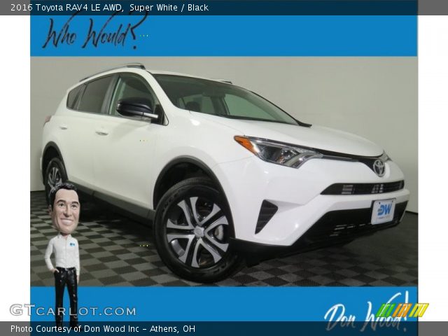 2016 Toyota RAV4 LE AWD in Super White