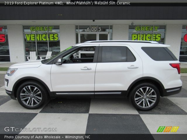 2019 Ford Explorer Platinum 4WD in White Platinum