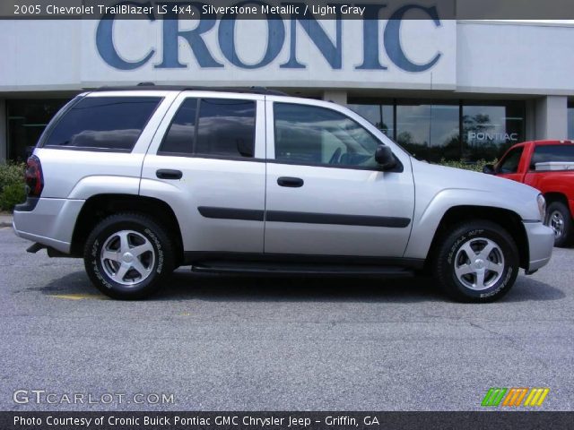 2005 Chevrolet TrailBlazer LS 4x4 in Silverstone Metallic