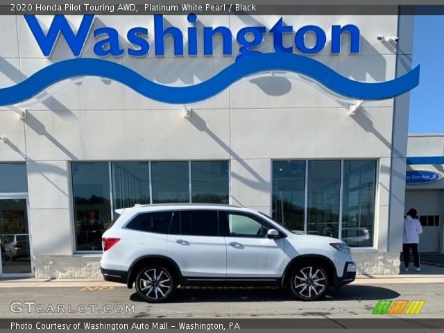 2020 Honda Pilot Touring AWD in Platinum White Pearl