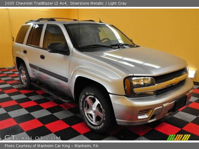 2005 Chevrolet TrailBlazer LS 4x4 in Silverstone Metallic