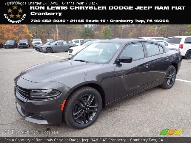 2019 Dodge Charger SXT AWD in Granite Pearl