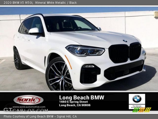 2020 BMW X5 M50i in Mineral White Metallic