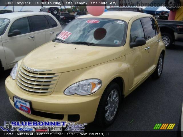 2007 Chrysler PT Cruiser Touring in Pastel Yellow