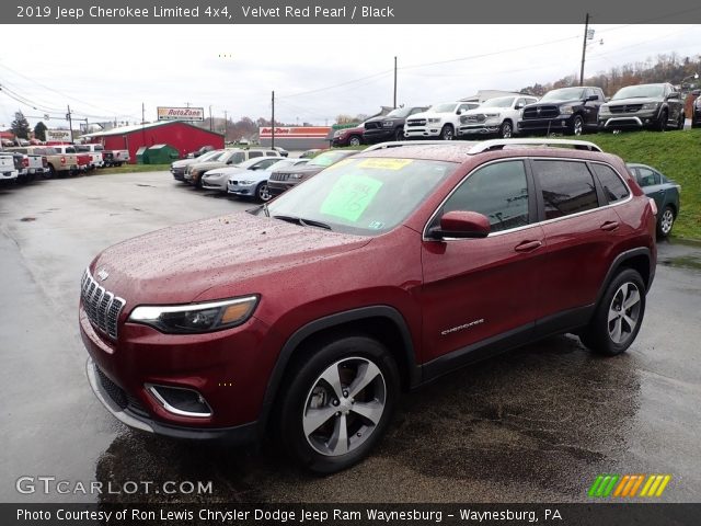 2019 Jeep Cherokee Limited 4x4 in Velvet Red Pearl