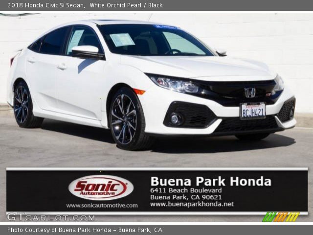 2018 Honda Civic Si Sedan in White Orchid Pearl