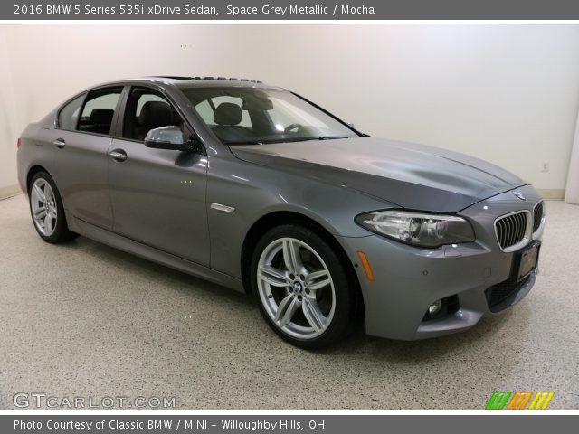 2016 BMW 5 Series 535i xDrive Sedan in Space Grey Metallic