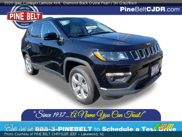 2020 Jeep Compass Latitude 4x4 in Diamond Black Crystal Pearl