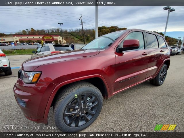 2020 Jeep Grand Cherokee Altitude 4x4 in Velvet Red Pearl