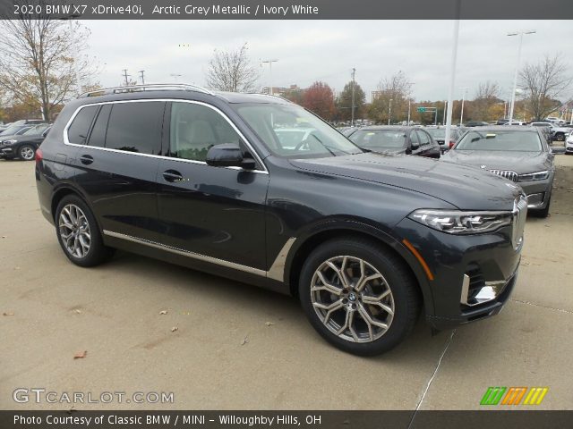 2020 BMW X7 xDrive40i in Arctic Grey Metallic