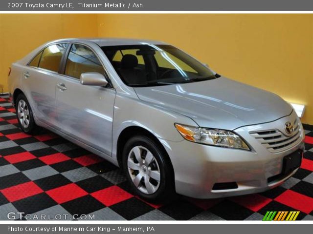 2007 Toyota Camry LE in Titanium Metallic