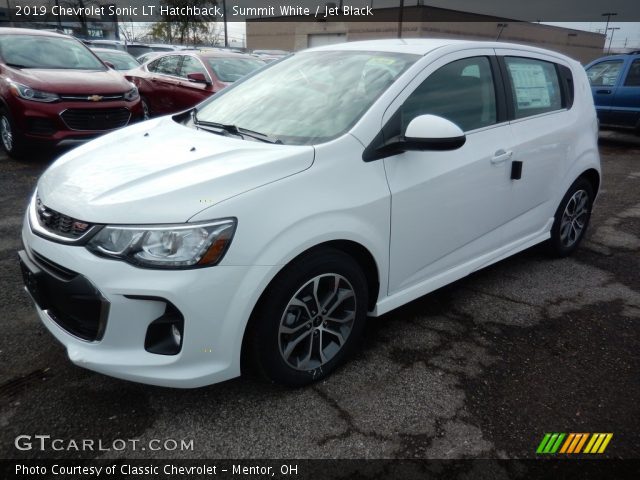 2019 Chevrolet Sonic LT Hatchback in Summit White