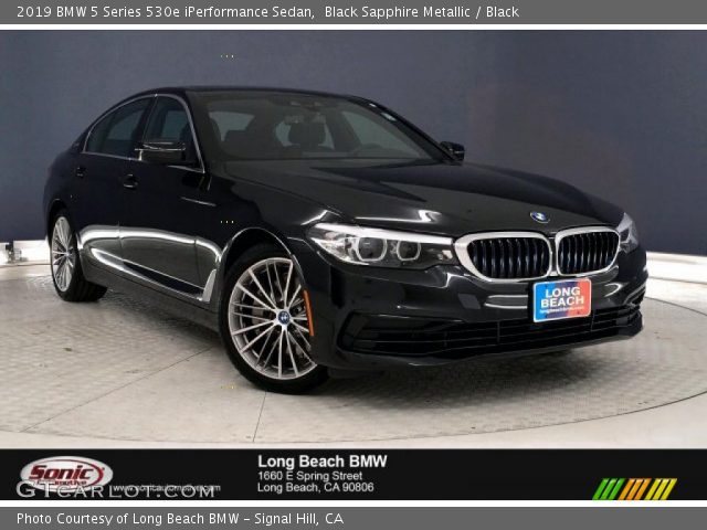 2019 BMW 5 Series 530e iPerformance Sedan in Black Sapphire Metallic