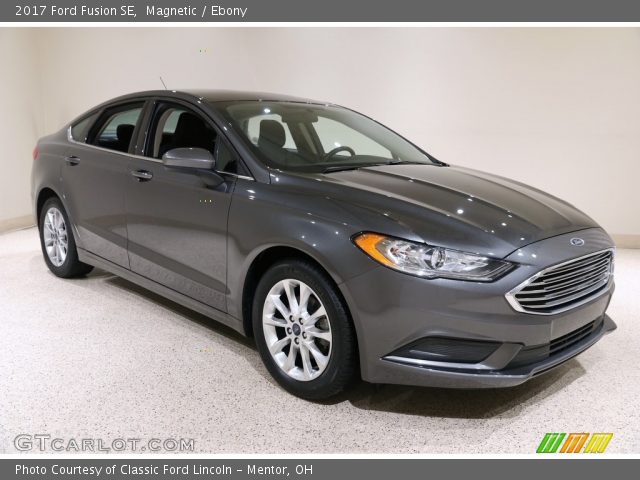 2017 Ford Fusion SE in Magnetic